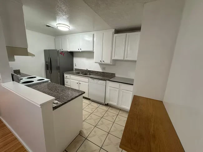 247 N Capitol Ave San Jose, CA 95127 photo 5