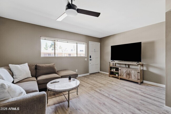 7436 E Chaparral Rd Scottsdale, AZ 85250 photo 3
