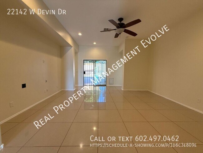 22142 W Devin Dr Buckeye, AZ 85326 photo 4