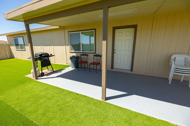 26994 E Lucia Dr Florence, AZ 85132 photo 3