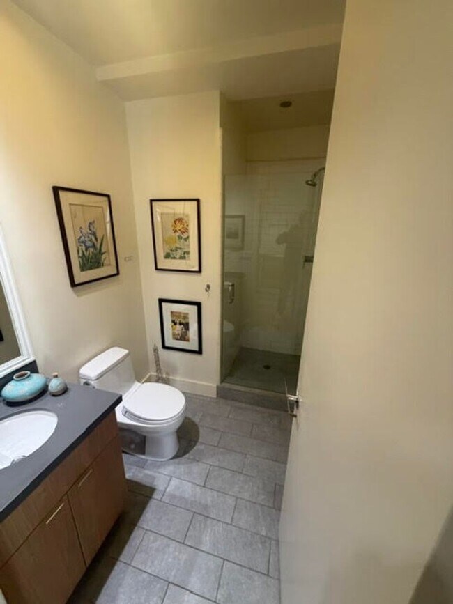 901 Bush St San Francisco, CA 94109 photo 4