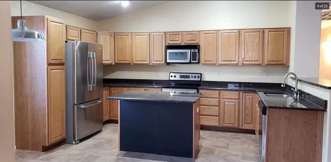 4181 E Sundance Ave photo 4