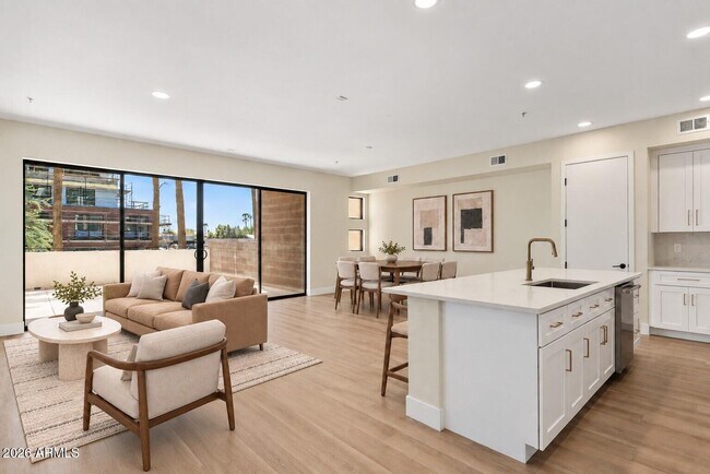 7126 E Osborn Rd Scottsdale, AZ 85251 photo 5