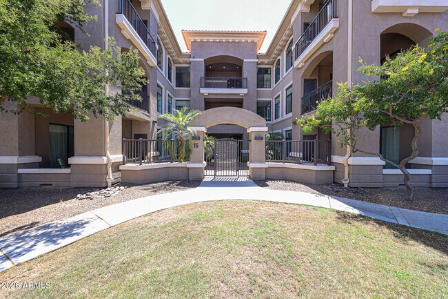 11640 N Tatum Blvd Phoenix, AZ 85028 photo 3