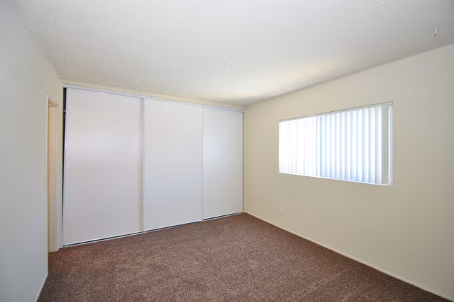 Crestview Apartments photo 3