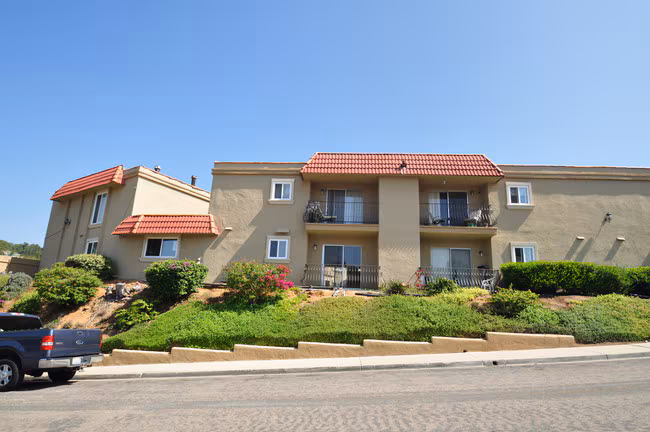 Crestview Apartments