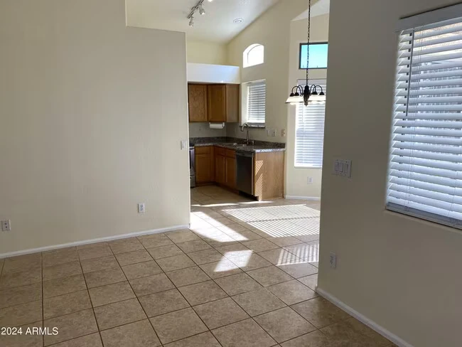 11519 E Persimmon Ave Mesa, AZ 85212 photo 5