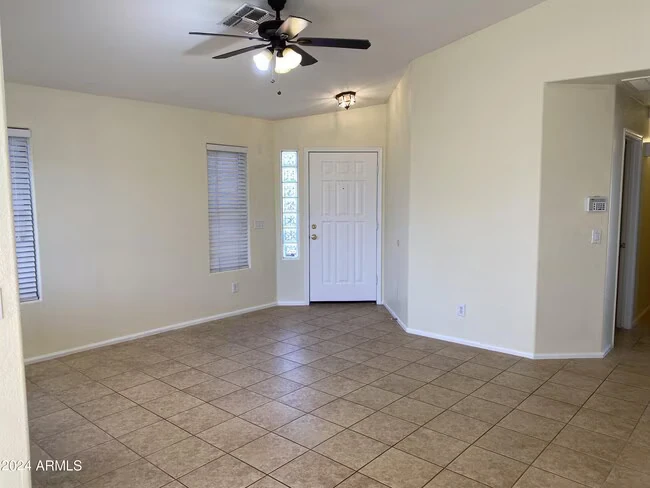 11519 E Persimmon Ave Mesa, AZ 85212 photo 3