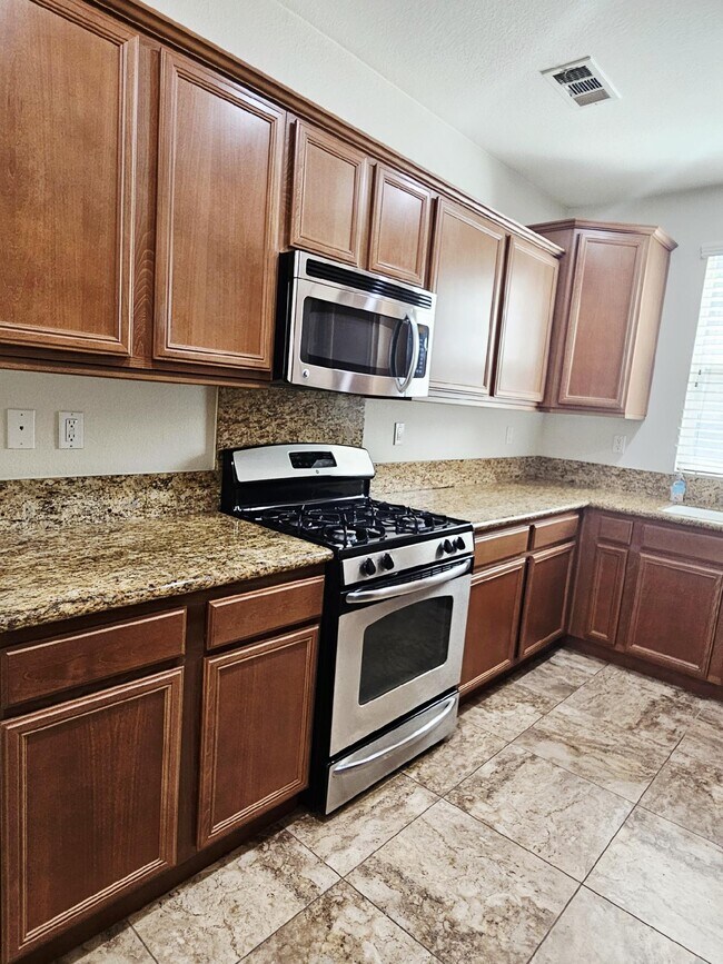 45846 Daviana Way Temecula, CA 92592 photo 2