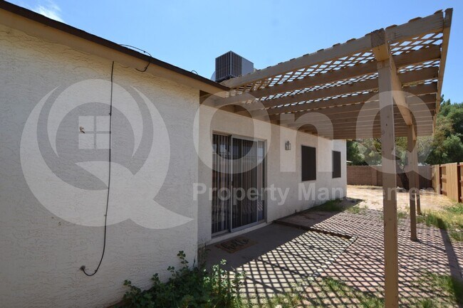 3272 N Ash Cir Chandler, AZ 85224 photo 3
