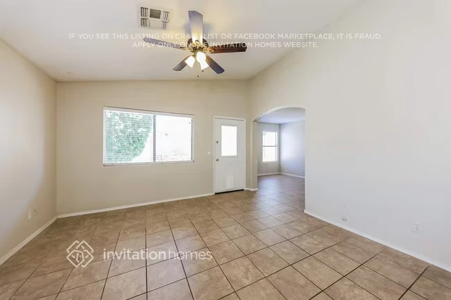 12910 W Holly St Avondale, AZ 85392 photo 4