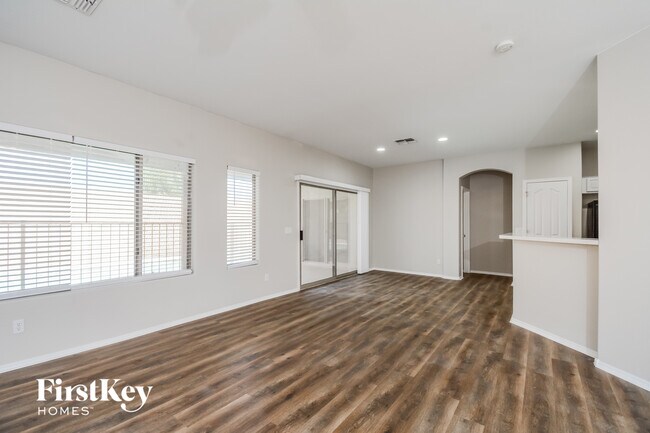 3606 N 129th Ave Avondale, AZ 85392 photo 4