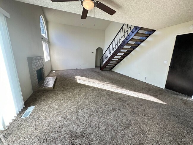 921 Shady Oak Dr Santa Rosa, CA 95404 photo 3