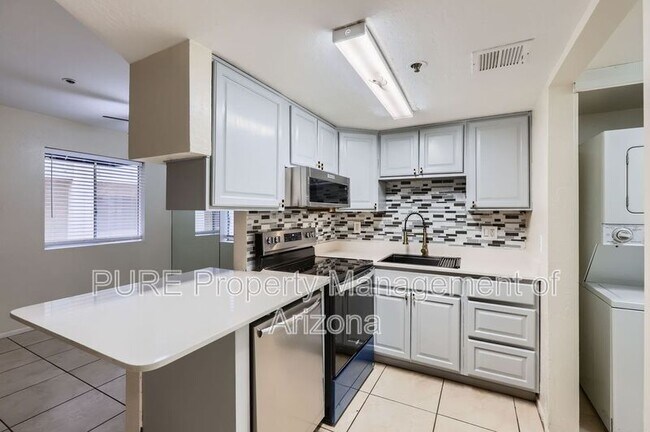 12221 W Bell Rd Surprise, AZ 85378 photo 4