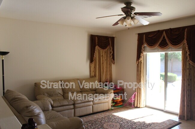 4927 S Stonecreek Blvd Gilbert, AZ 85298 photo 4
