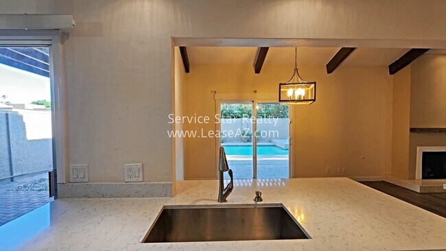 7310 E Solcito Ln Scottsdale, AZ 85250 photo 5