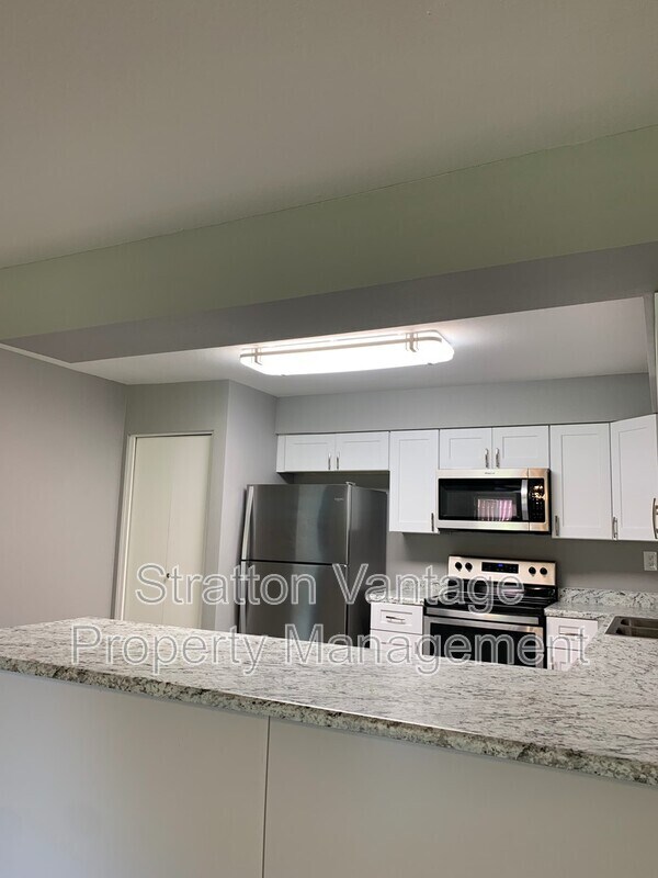 141 N Date Mesa, AZ 85201 photo 4