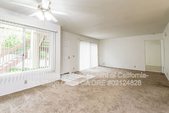 4075 Rosenda Ct San Diego, CA 92122 photo 3