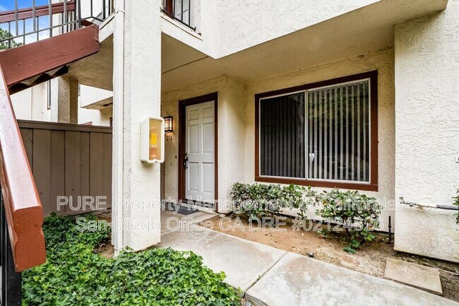 4075 Rosenda Ct San Diego, CA 92122 photo 5