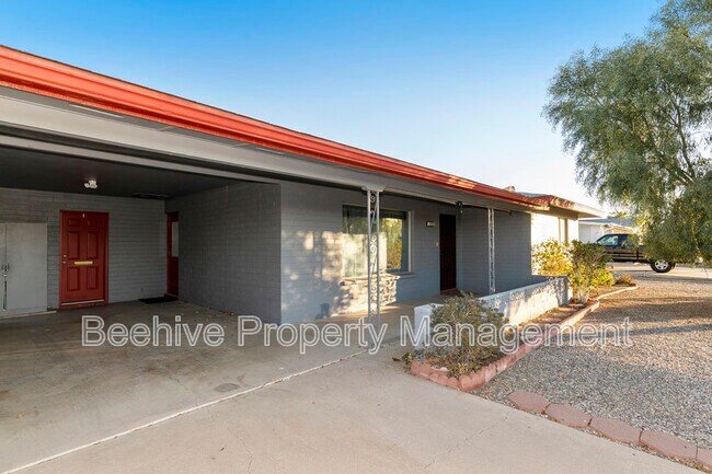 5328 E Decatur St Mesa, AZ 85205 photo 3