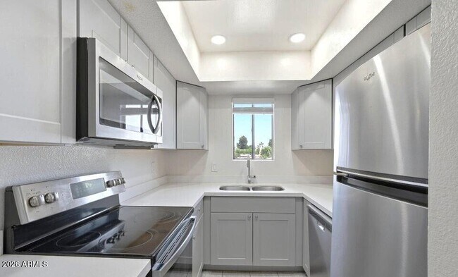 1215 E Lemon St Tempe, AZ 85281 photo 3