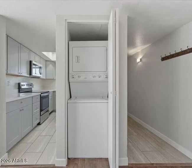 1215 E Lemon St Tempe, AZ 85281 photo 5
