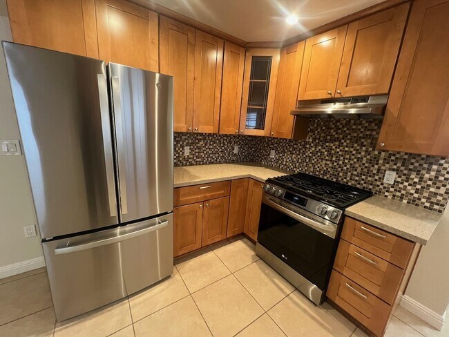 388 W Virginia St San Jose, CA 95125 photo 3