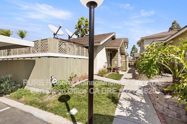 6872 Bear River Row San Diego, CA 92139 photo 2