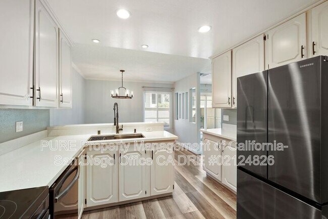 6872 Bear River Row San Diego, CA 92139 photo 4