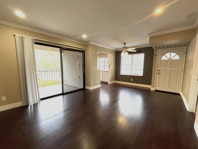 13015 Wimberly Square San Diego, CA 92128