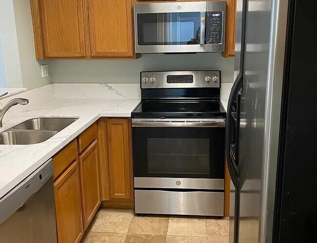 3915 Nobel Dr San Diego, CA 92122 photo 4