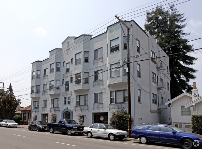 The Oakland Avenue Apartments photo 2