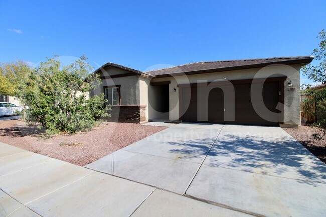 3208 N Pleasant View Ln Casa Grande, AZ 85122 photo 2
