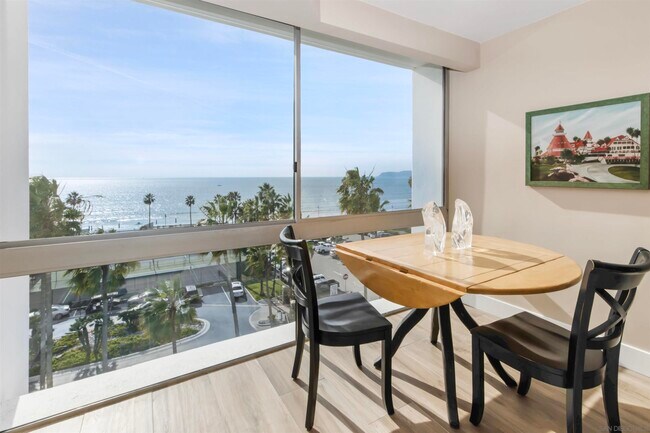 1810 Avenida Del Mundo Coronado, CA 92118 photo 5