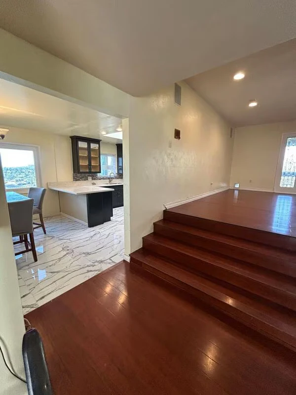 4040 Yale Ave La Mesa, CA 91941 photo 4
