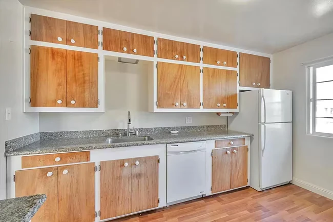 404 Shirley Ave Hayward, CA 94541 photo 4