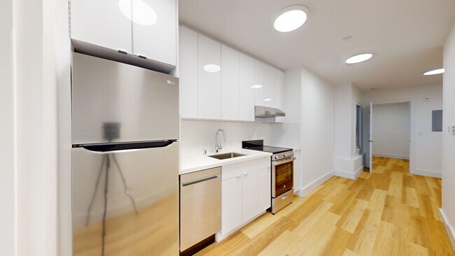 761 6th Ave San Francisco, CA 94118 photo 2