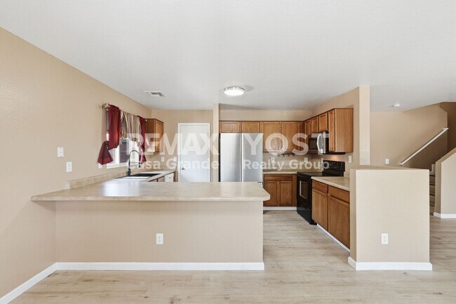 573 W Lucky Penny Pl Casa Grande, AZ 85122 photo 4