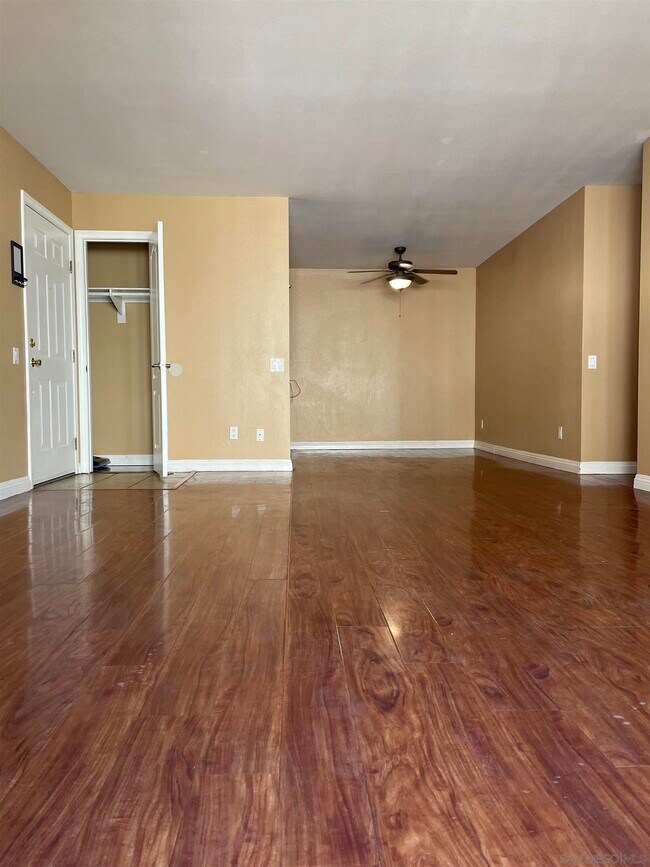 6333 College Grove Way San Diego, CA 92115 photo 4
