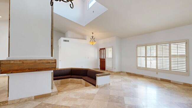 10575 E Mission Ln Scottsdale, AZ 85258 photo 4
