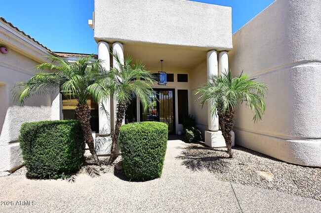 8334 E Jenan Dr Scottsdale, AZ 85260 photo 3