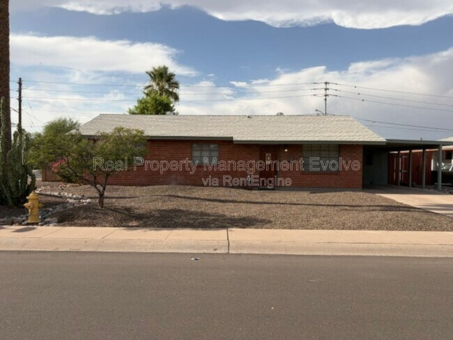 2246 W Mulberry Dr Phoenix, AZ 85015 photo 2