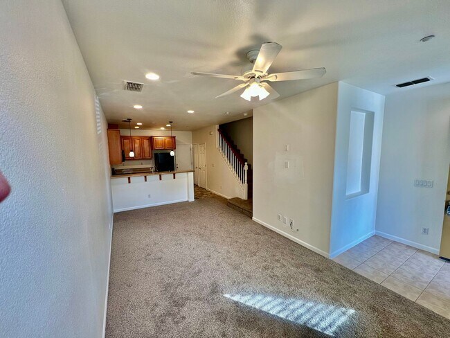 6637 Forget Me Not Livermore, CA 94551 photo 4