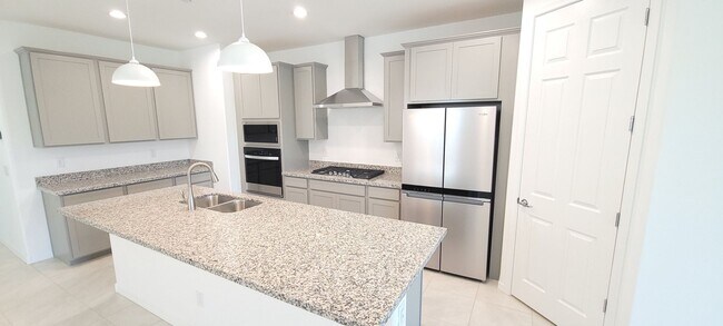 13573 W Shifting Sands Dr PEORIA, AZ 85383 photo 5