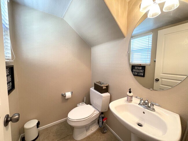 473 Almond Rd San Marcos, CA 92078 photo 5