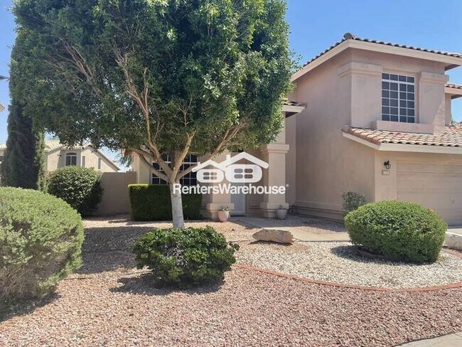 7423 W Via Montoya Dr Glendale, AZ 85310 photo 2