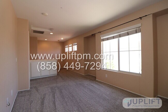 8281 Gold Coast Dr San Diego, CA 92126 photo 5