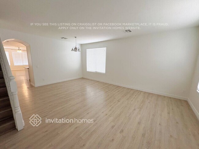14536 W Maui Ln Surprise, AZ 85379 photo 5