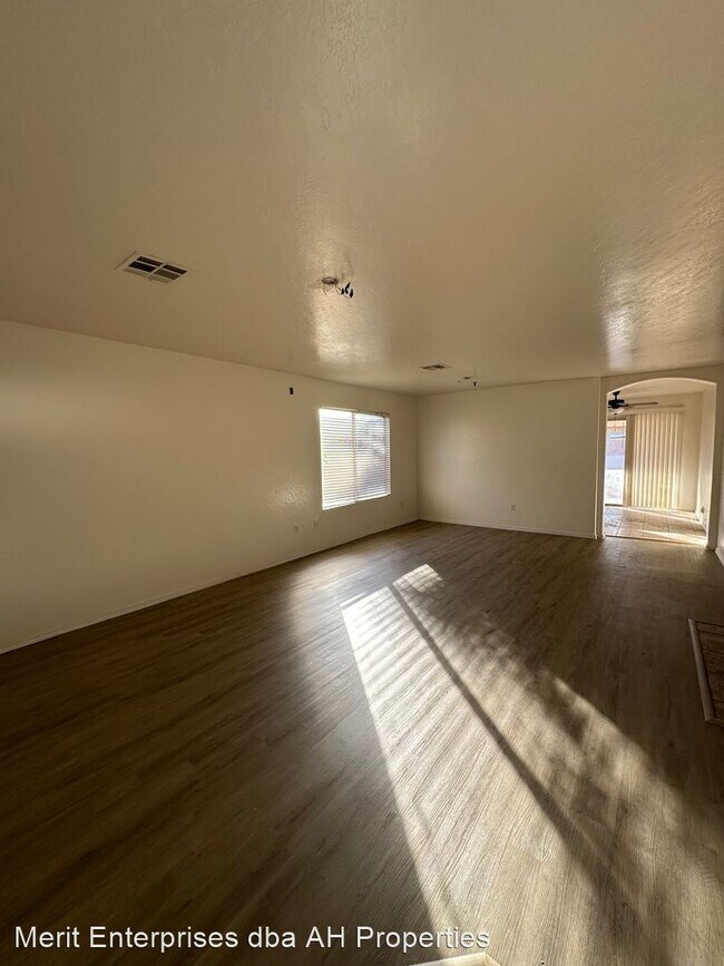 2491 W Ironstone Ave Apache Junction, AZ 85120 photo 2