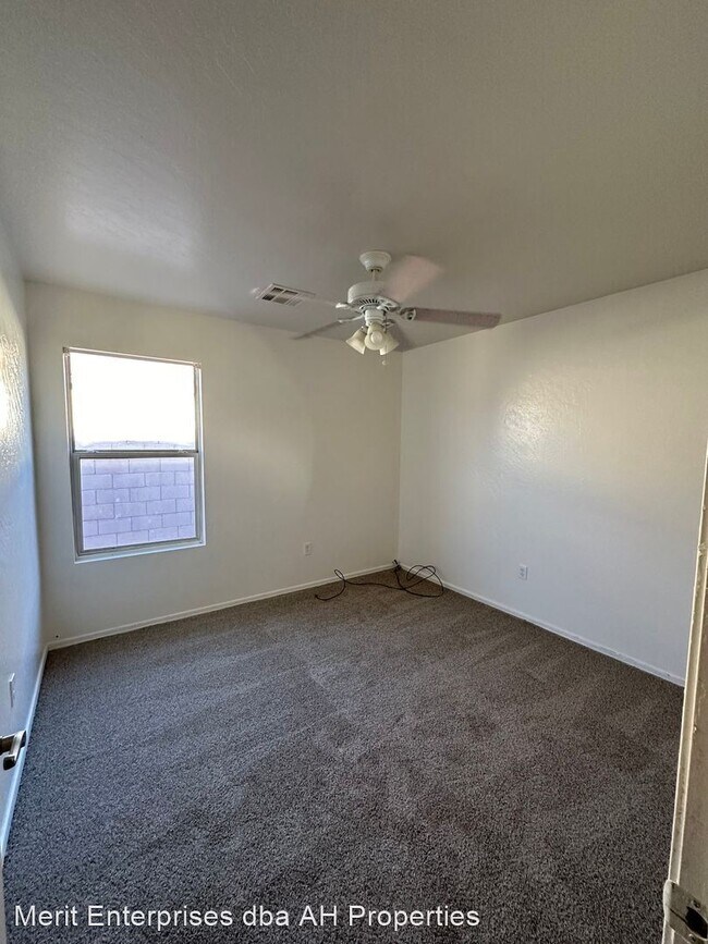 2491 W Ironstone Ave Apache Junction, AZ 85120 photo 5